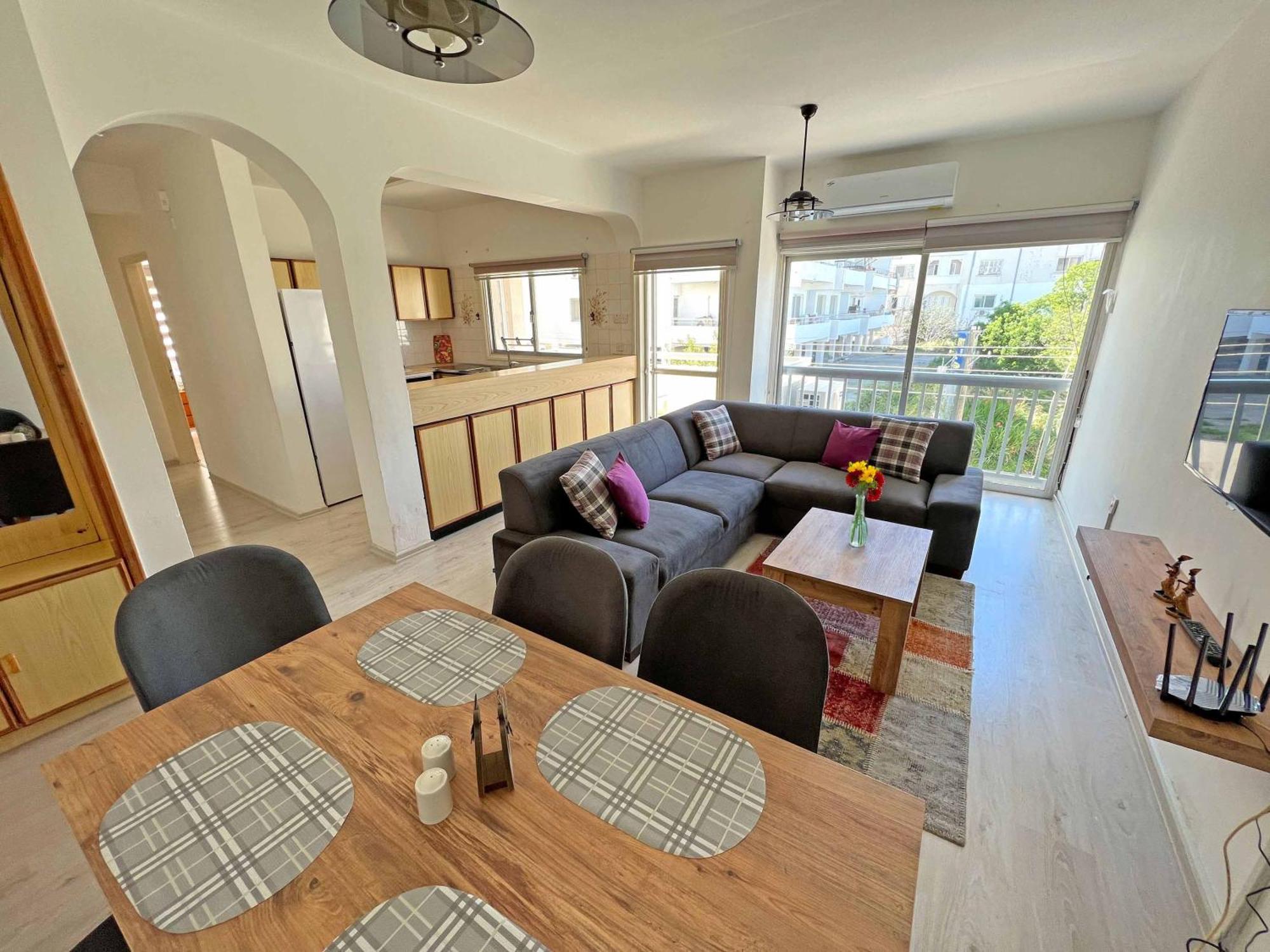 Central 2 Bed Sea View Apartment In Kyrenia Kyrenia  Luaran gambar